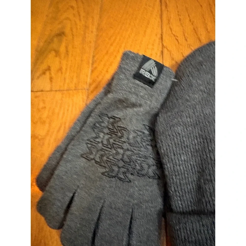 RBX Boys Girls Gray Knit Beanie and Gloves Set Fleece‎ Lined Winter Hat Charcoal
